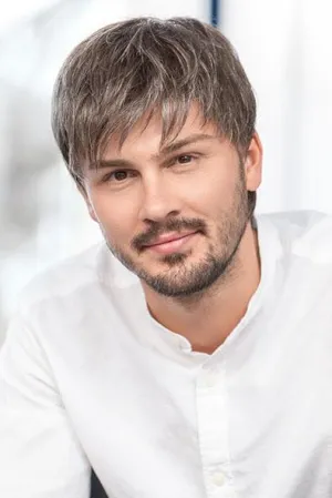 Ellen Wille Wigs - Roger 5 Stars