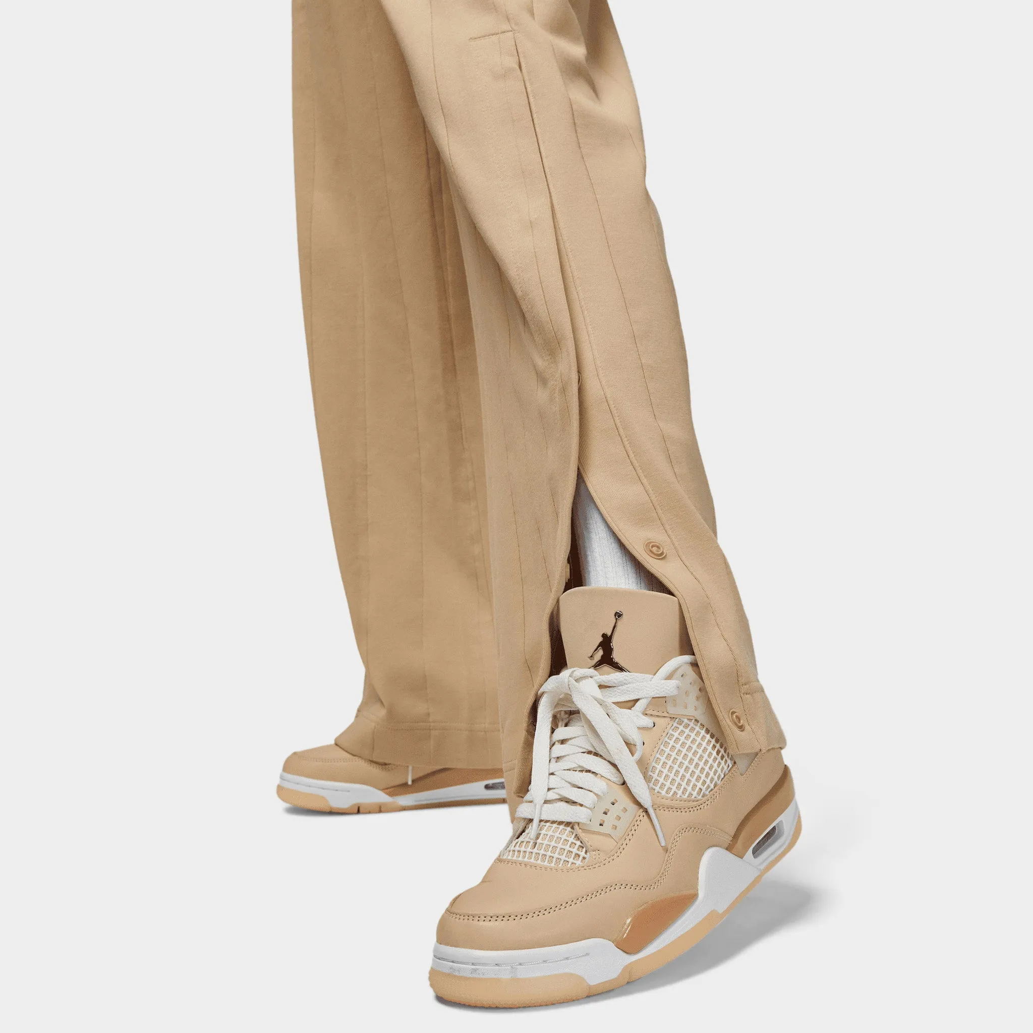 Jordan Women's Knit Pants / Desert