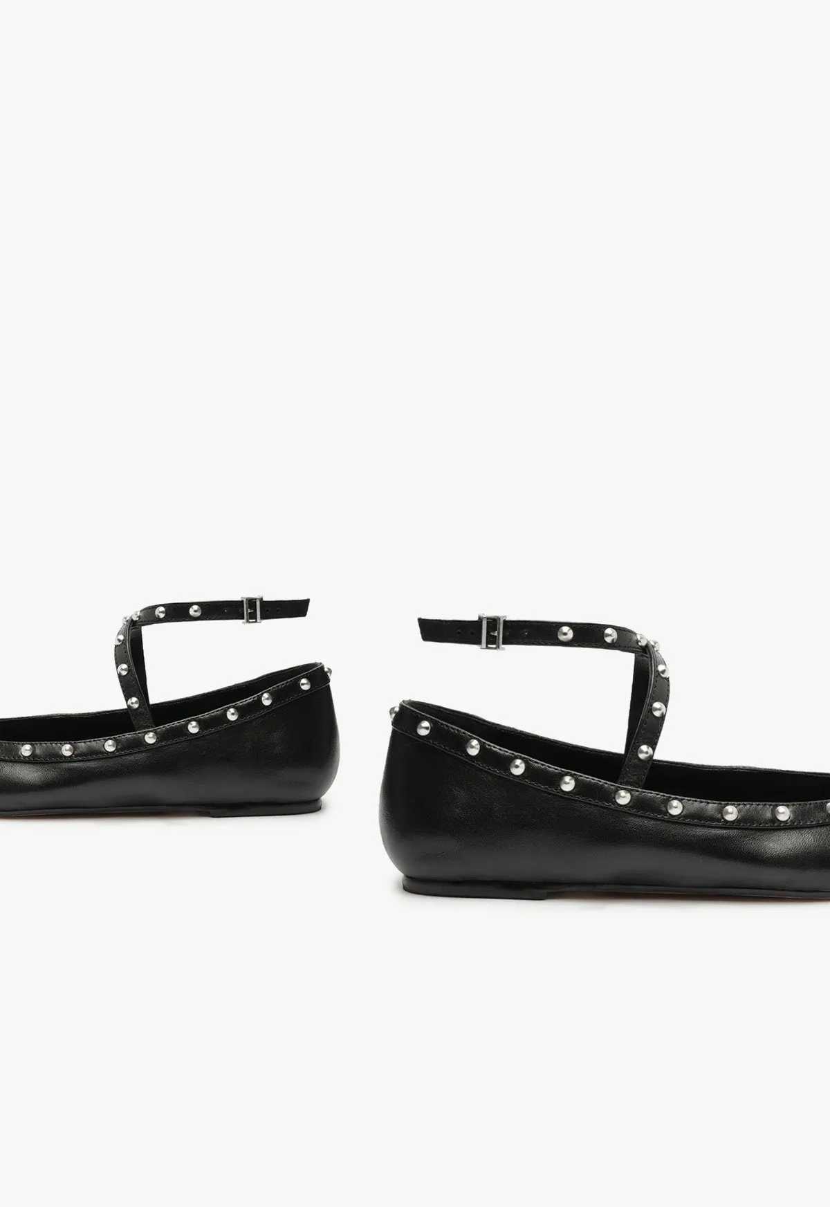 Larissa Nappa Leather Flat