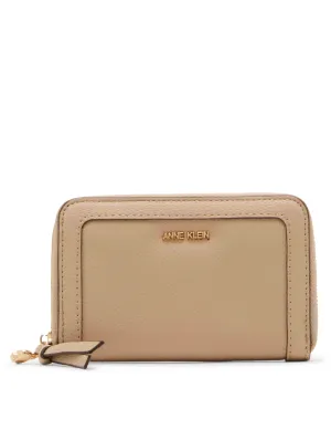 Medium Wallet with Shell Charm