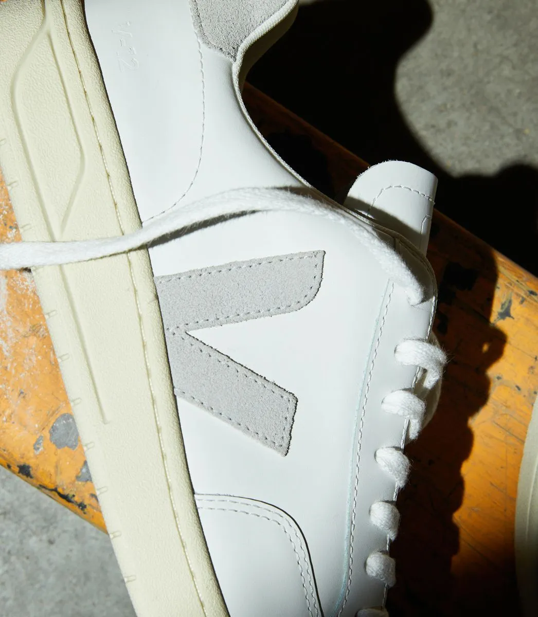 Men's V-12 LEATHER WHITE LIGHT GREY