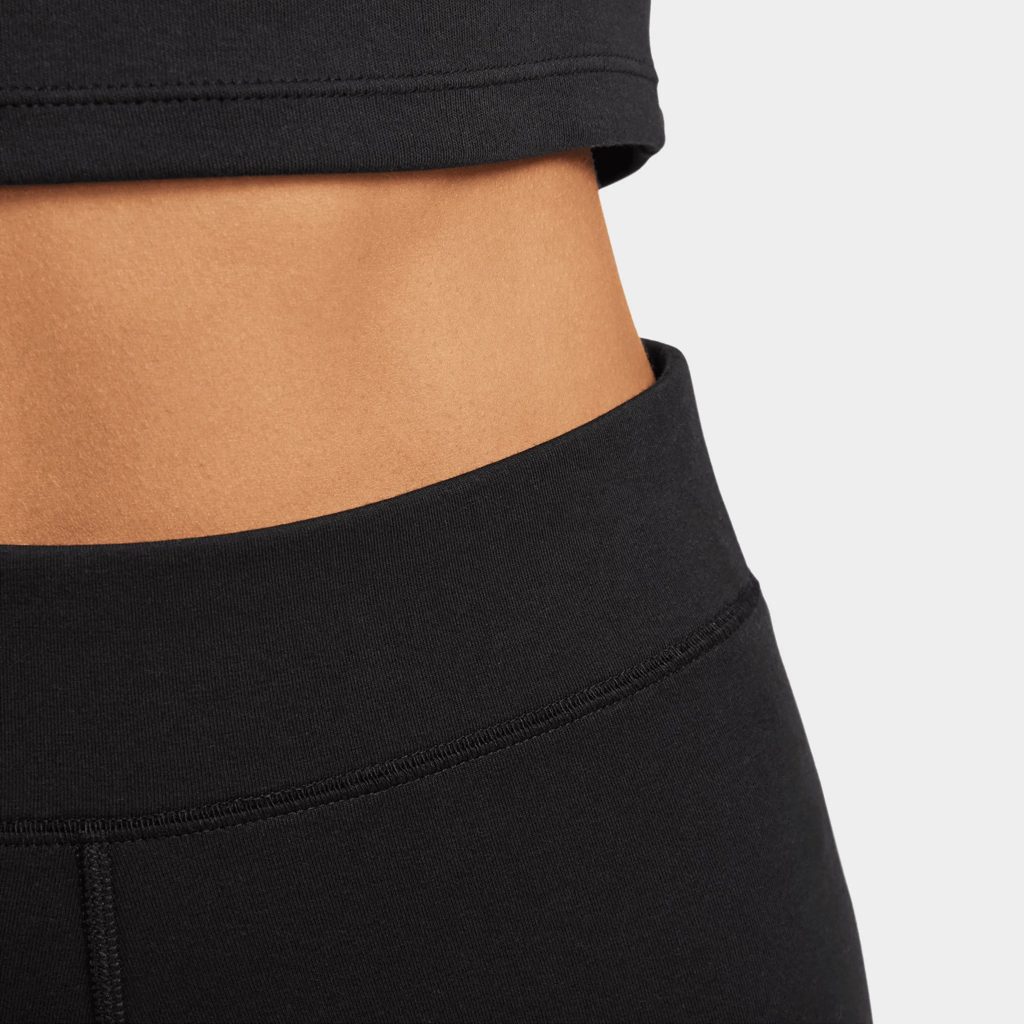 Nike Sportswear Women's 8" High-Rise Biker Shorts Black / Sail