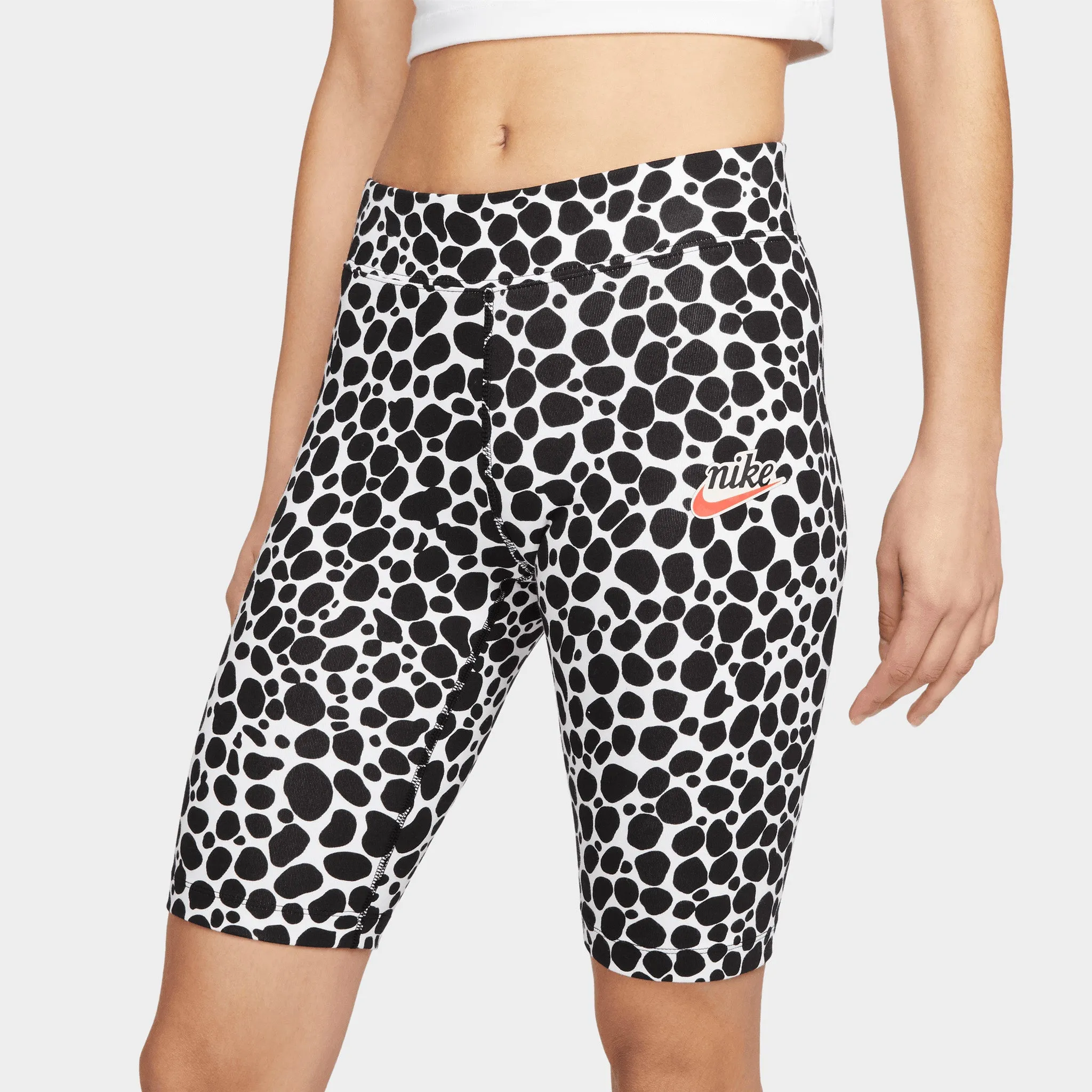 Nike Women's Sportswear Essential Bike Shorts Dark Smoke Grey / Black