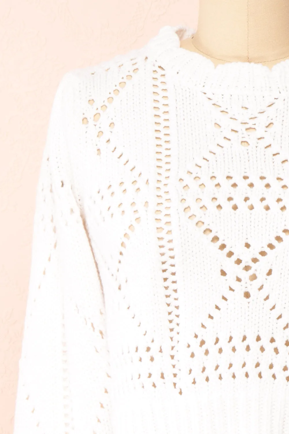 Okoye White | Cropped Knit Sweater