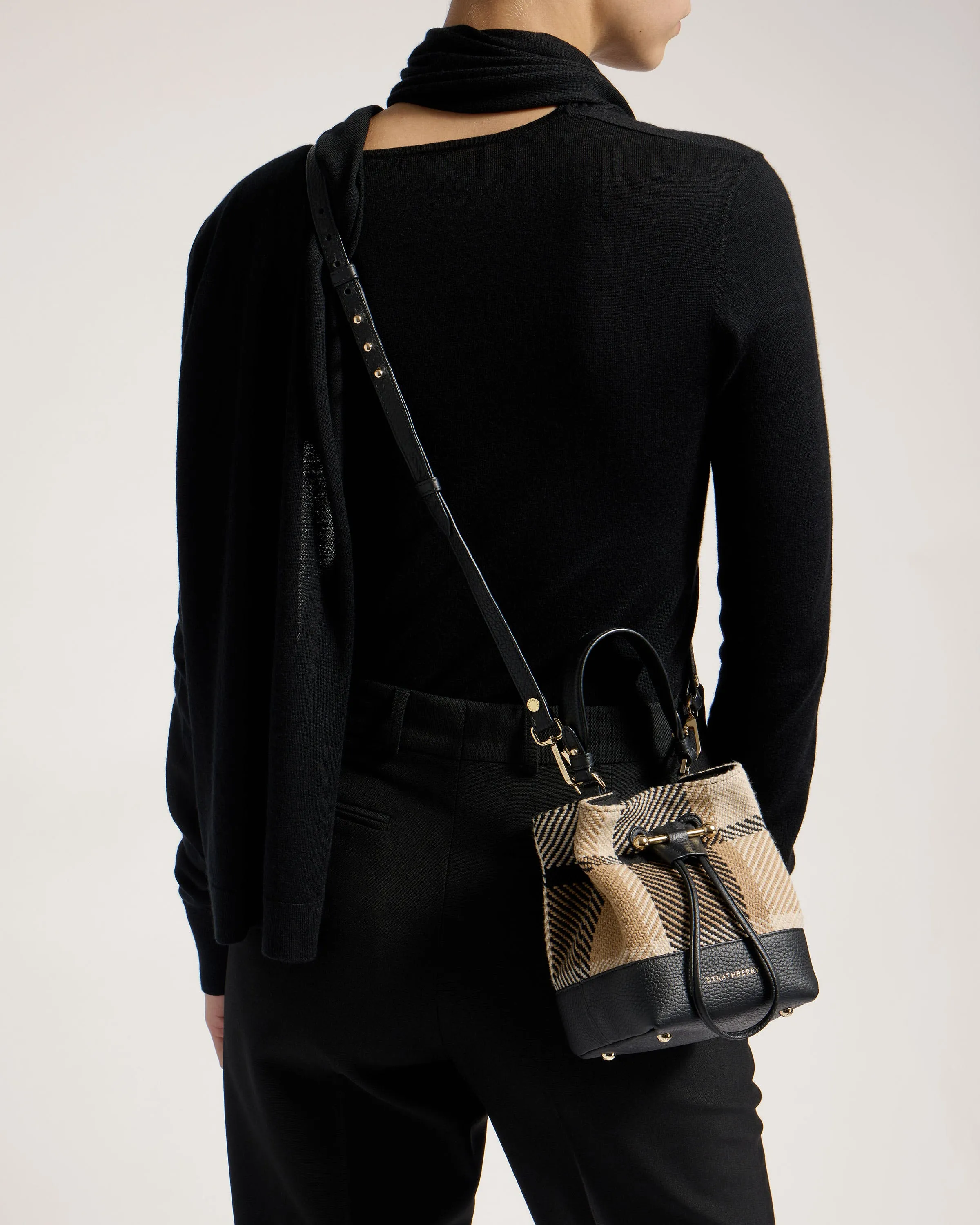 Osette - Black/Camel Tartan