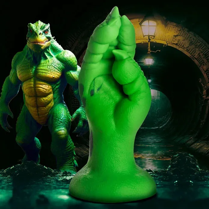 RAPTOR CLAW SILICONE FISTING DILDO
