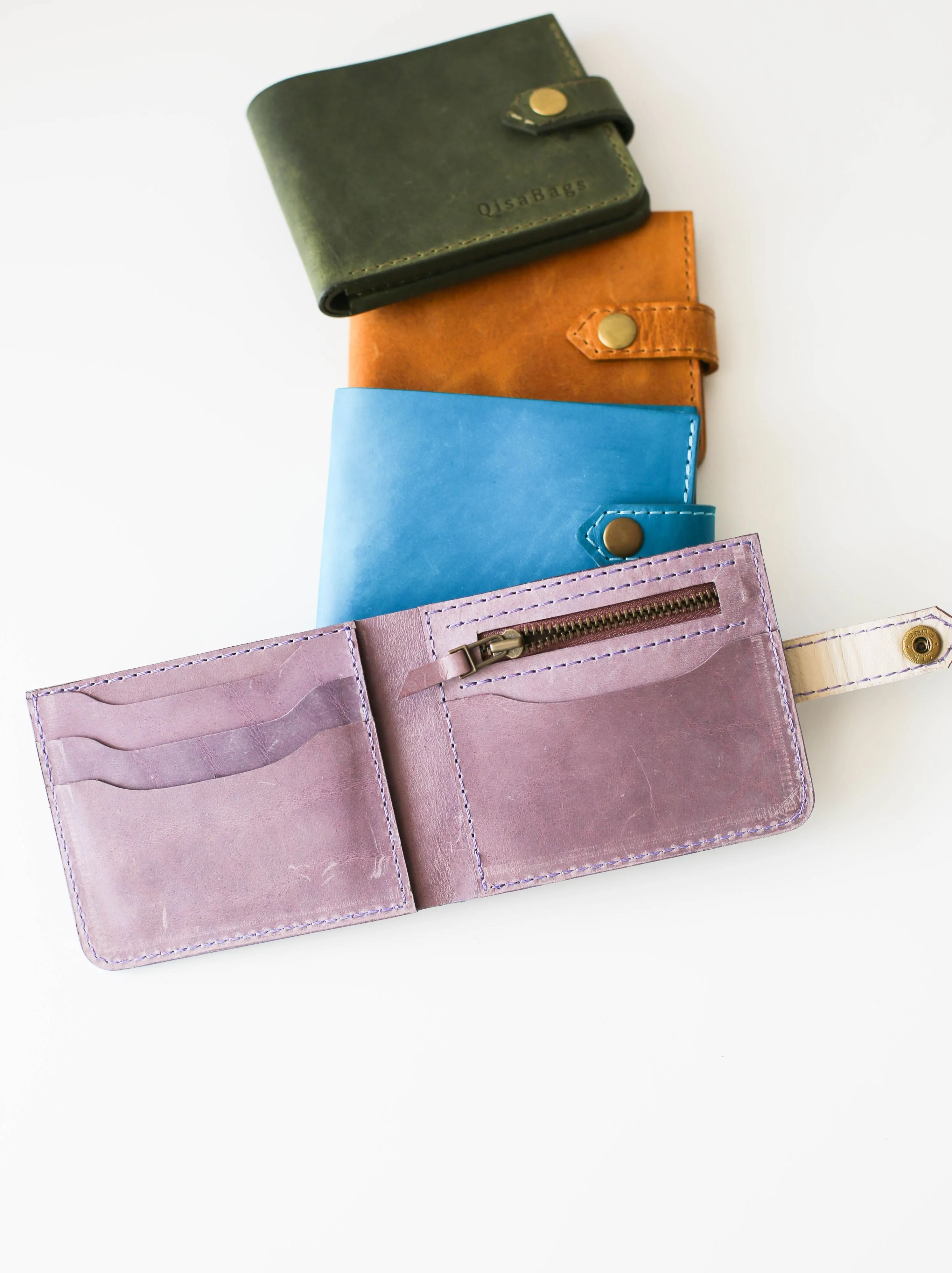 Small Bifold leather Wallet - Lilac