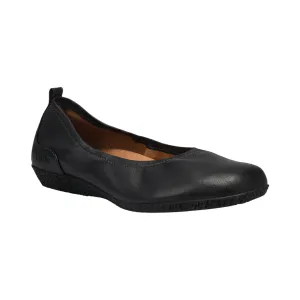 Women's Chit Chat - Black (Regular Width)